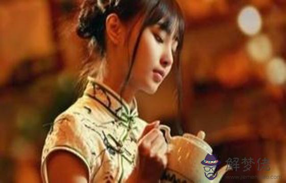 女人老得慢的八字