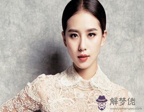 一看就是命好的女人