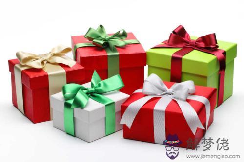 圣誕節12月25日送女生什麼禮物有意義 圣誕節禮物清單！(圖文)