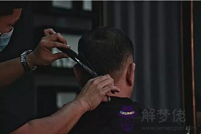 2019年農歷十一月十三日適合理發嗎今天理發可以嗎？(圖文)