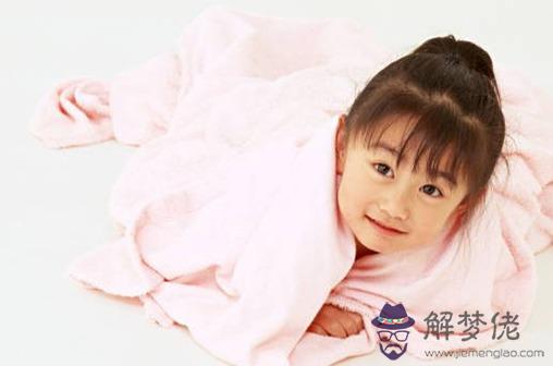 五行缺土的女孩怎麼補土 女孩命里缺土用什麼名字好