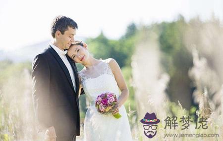 屬馬的人在2002年12月出生婚姻幸福嗎,屬馬不能找什麼生肖結婚？(圖文)