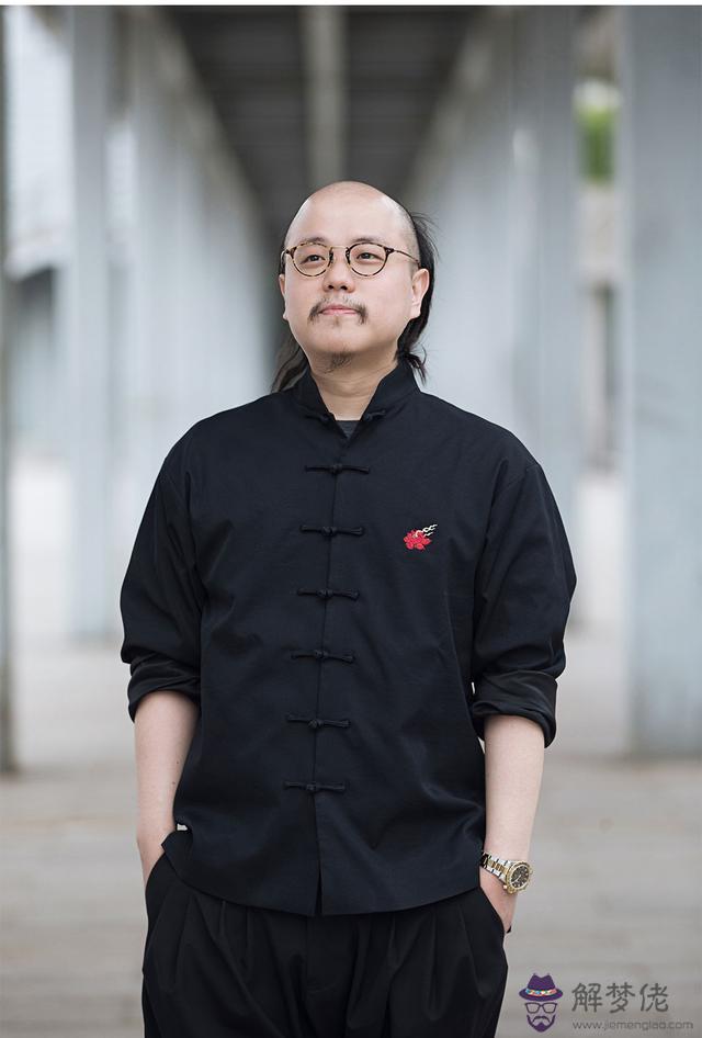 八字用神木手表