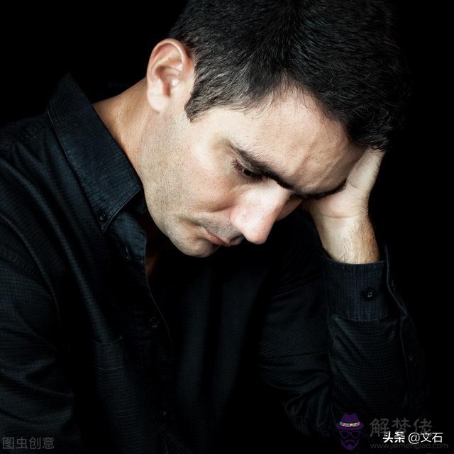 嘴上留著八字胡的頭像 嘴上留著八字胡的頭像