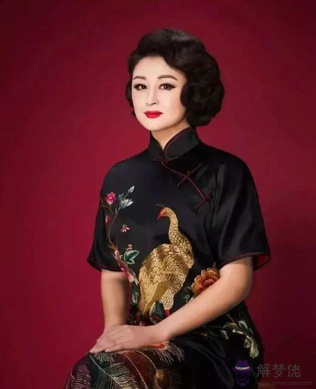 女孩的八字馬已經讓我驚呆了 女孩的八字馬已經讓我驚呆了
