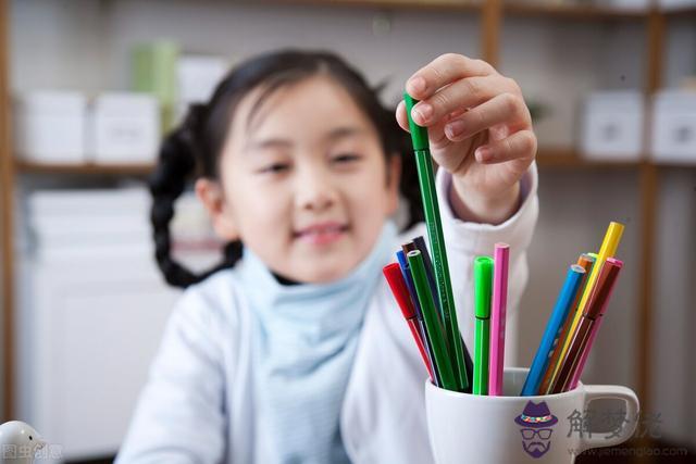 生辰八字缺水取名女孩