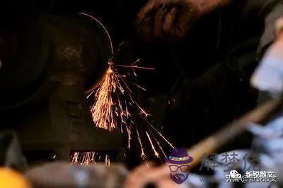 算命爐火是什麼意思 算命爐火是什麼意思