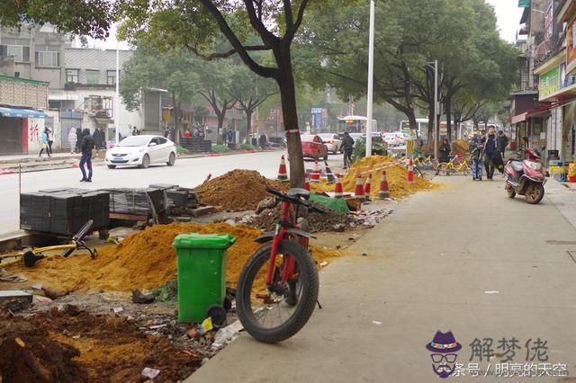 長沙南站到麓山南路八字墻