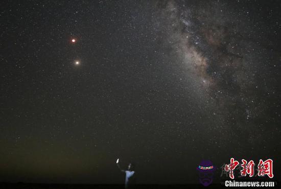 算命先生說孤月傳宗是什麼意思 算命先生說孤月傳宗是什麼意思