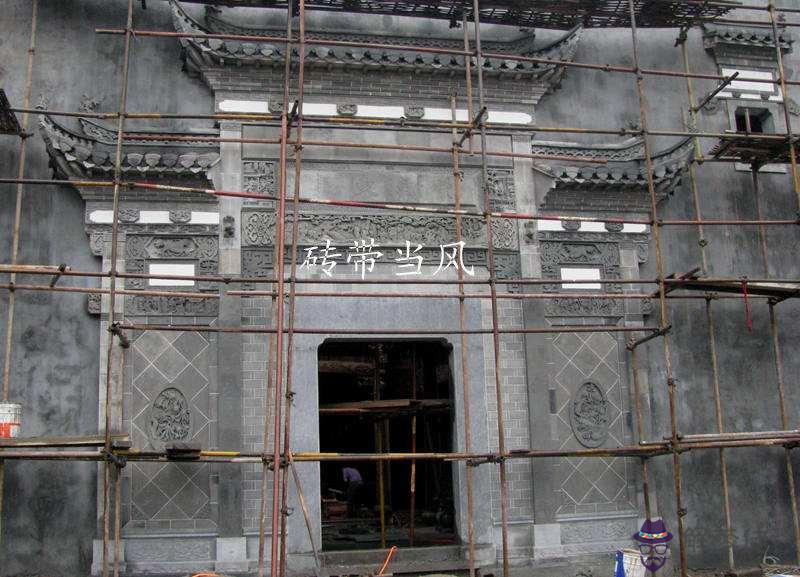 關于鄧建文--湖南省岳陽市開發區八字門青年東路1495號的信息