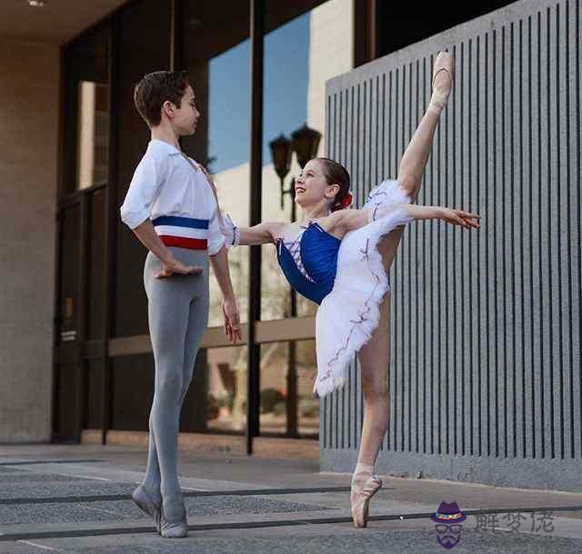 內八字學芭蕾有用嗎
