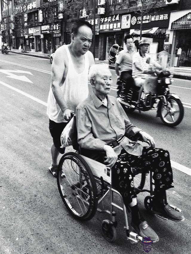 被命運眷顧的人是什麼意思 被命運眷顧的人是什麼意思