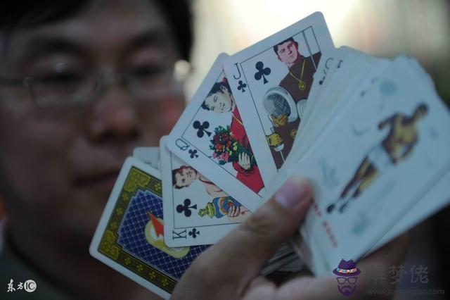 黑桃k在占卜中是什麼意思啊