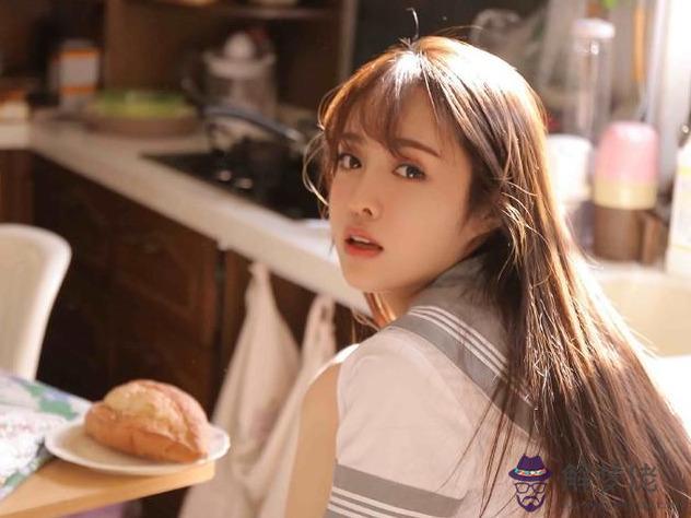 黑化后的水瓶女越來越優秀嗎，水瓶座女生黑化