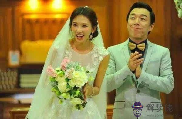 6、黃渤求婚配上音樂:請問誰有與黃渤主演的次求婚里的所有音樂？