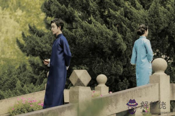 5、九七男與什麼生肖忌婚配:一九七五年屬兔男性的婚配與什麼屬相**