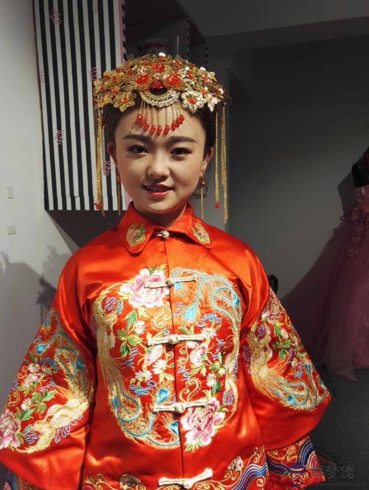 6、一心與你成雙對兩省相隔難婚配:誰能幫我把這個謎語的答案猜出來