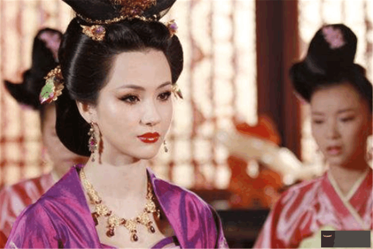 2、問年出生的女人婚后是否過得幸福啊？看婚配五行要、年的才算相配呀。能曬曬老公的屬相嗎？