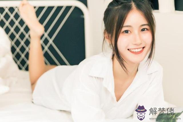 巨蟹男害怕女生哭嗎，巨蟹男的性格和脾氣