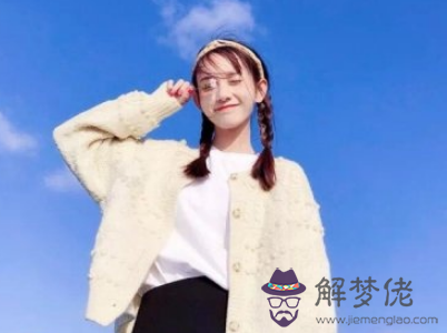 優雅網名女生簡單氣質：優雅氣質的女生網名