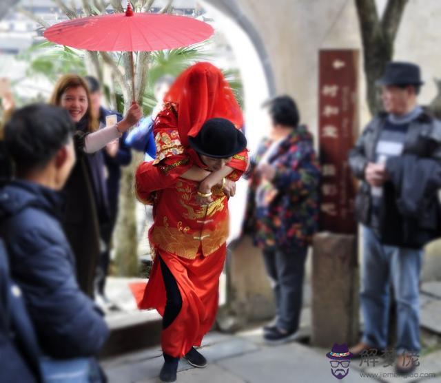 屬相相沖能去喝他喜酒嗎