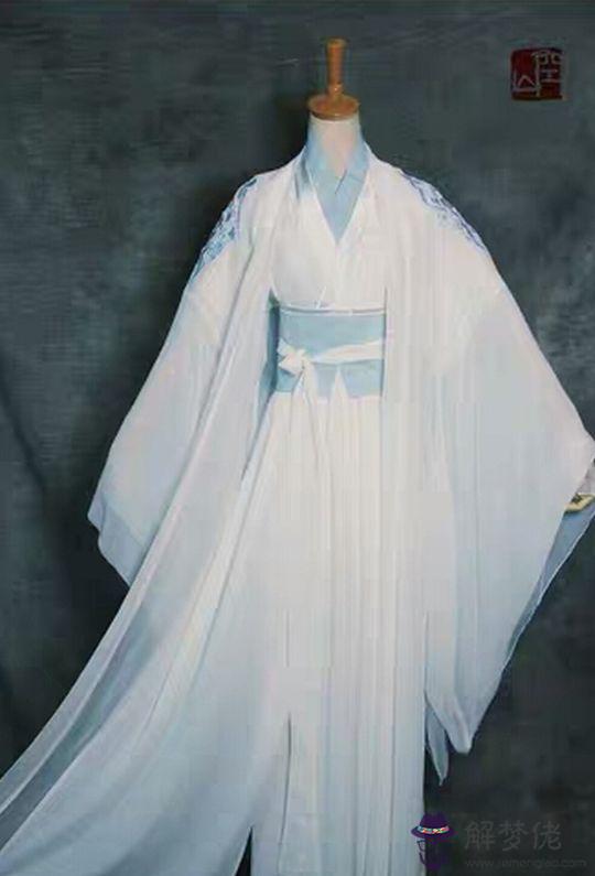 十二星座專屬霸氣衣服，十二星座代表的古裝