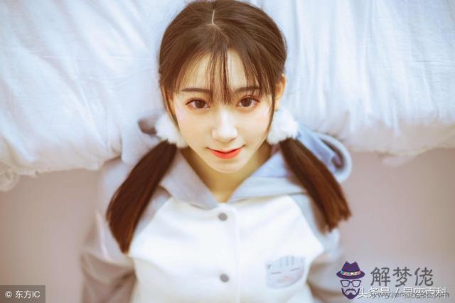 摩羯座在女生面前哭，摩羯女當我面哭了