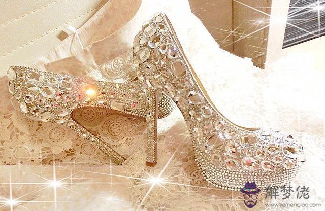 2星座公主裙公主鞋，12星座的專屬婚紗鞋"