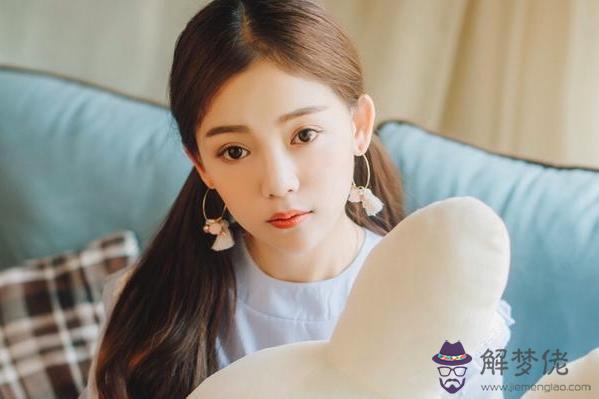 人緣人品都好的星座女，人品好三觀很正的星座女