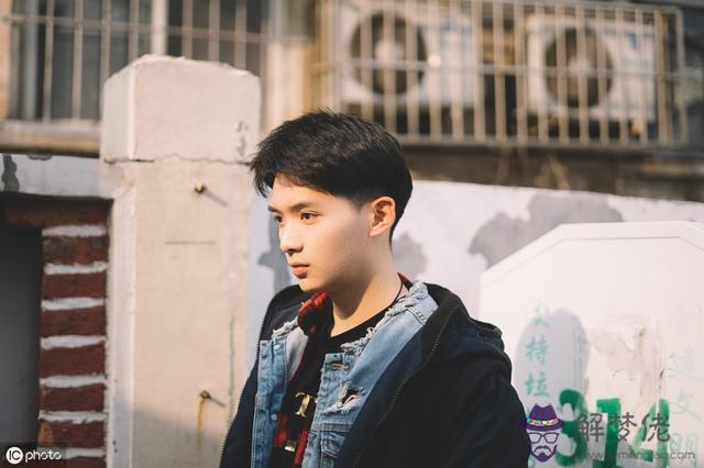 雙魚座男暗戀你的表現，雙魚座男暗戀的細節