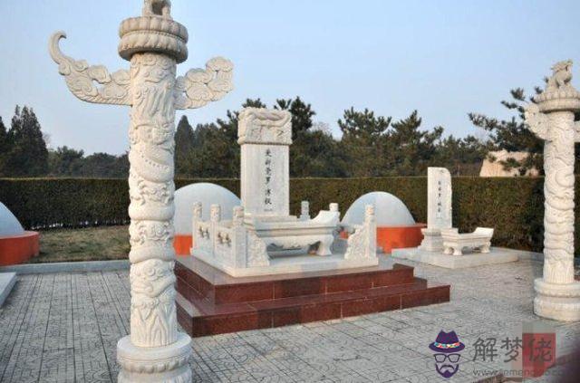 夢見親手打死我的屬相