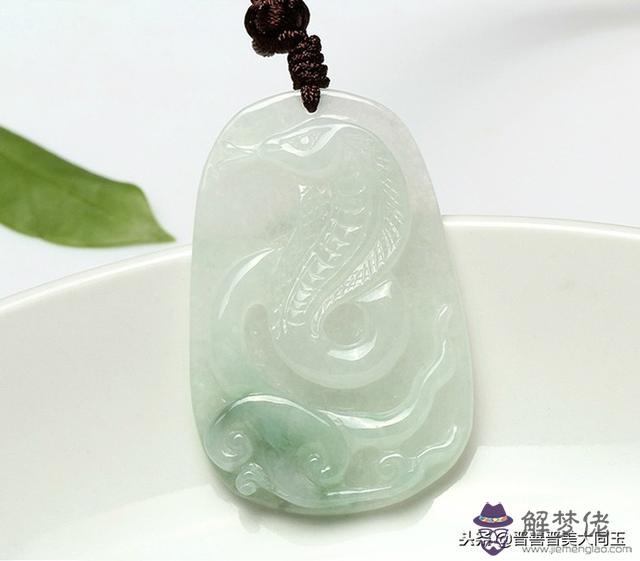 屬猴帶什麼屬相玉器好