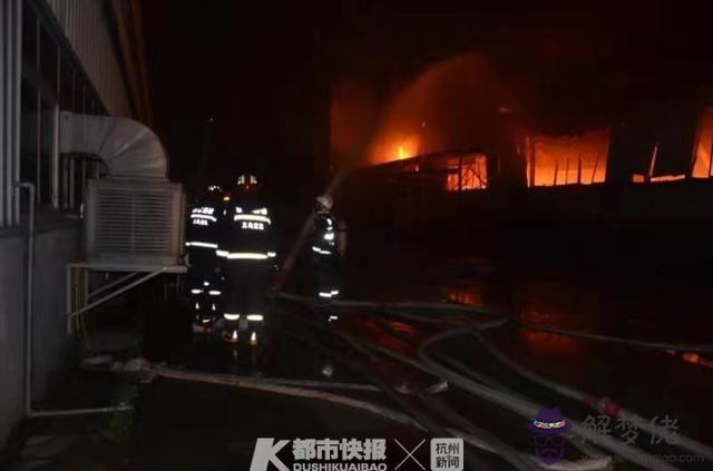 浙江原裝金屬相框中心