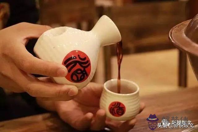 算命讓戴個銀鐲是什麼意思 算命讓戴個銀鐲是什麼意思