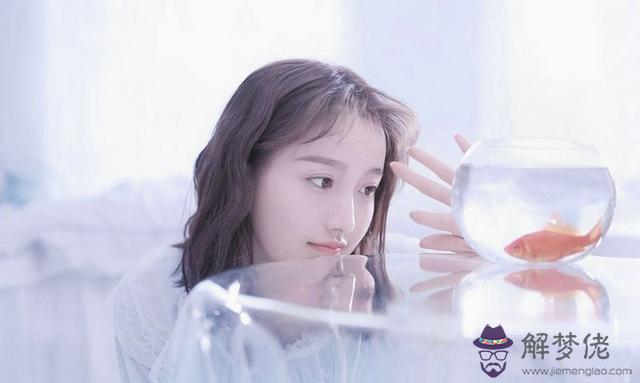 床活好的星座女，十二星座最勾人的部位