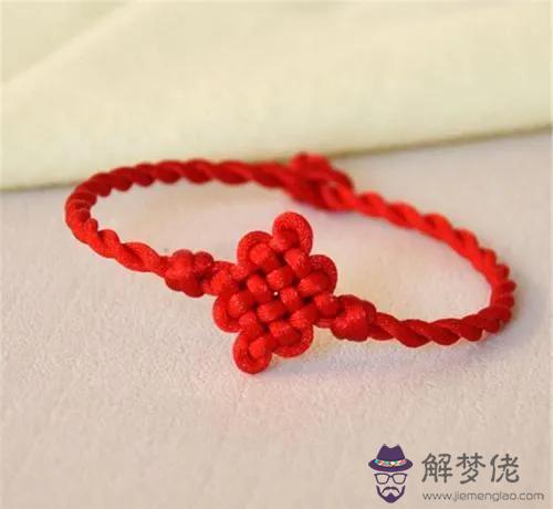 八字喜火帶什麼比較好 八字喜火帶什麼比較好