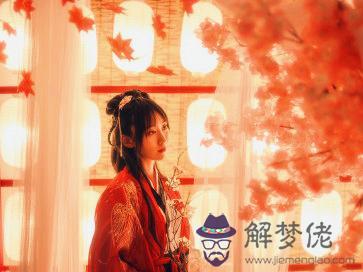 天秤女對你心動的信號，天秤女愛上你三個階段