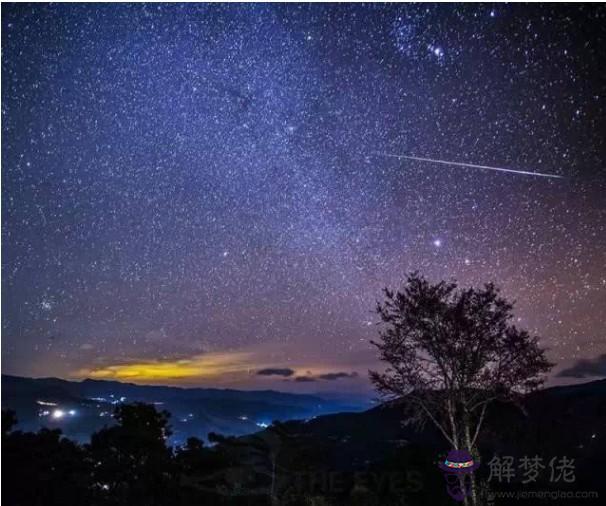 月25號流星雨直播，1月4號的流星雨視頻"
