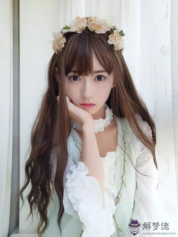 天生就是預言家的星座，智慧美貌一身的星座女