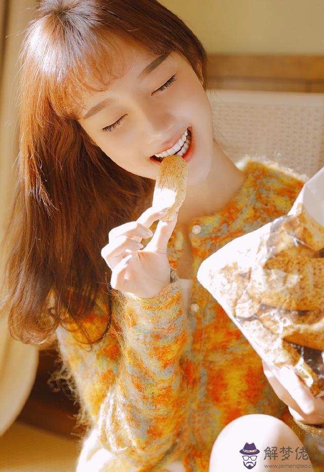 素顏古典美人星座女，最勾走男人魂魄的星座女