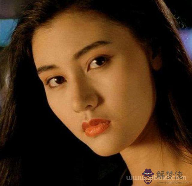 獅子座男生是渣男，能讓獅子男回頭的女人