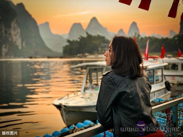 天秤男對雙子女，天秤男雙子女配對指數