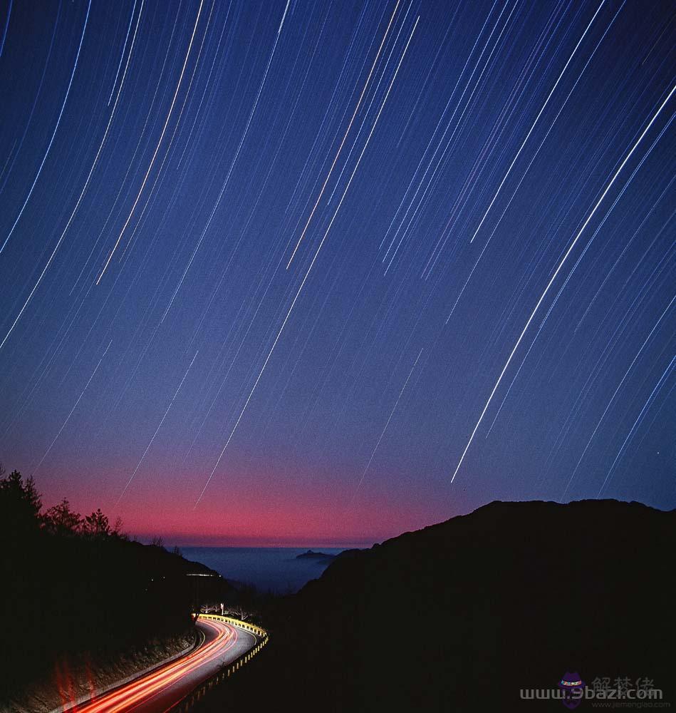 幾月幾日有流星雨2022，英仙座流星雨更佳時間