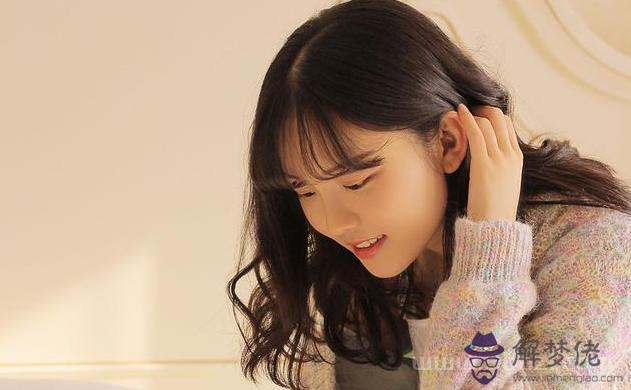 天蝎座女生氣質清冷，長相貴族范的星座女