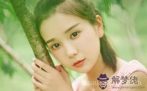 屬雞的女人今年有沒有桃花運，屬兔今年多大