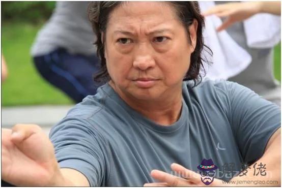 嘴巴上有疤痕有什麼預兆嗎? 嘴巴上有疤痕有什麼預兆嗎?