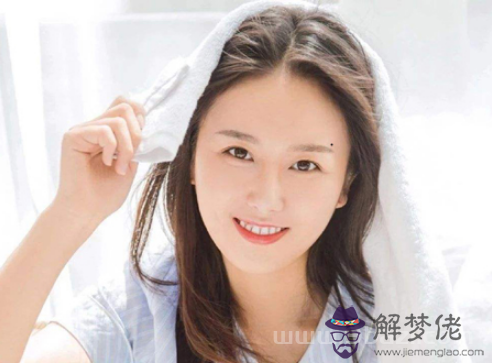 面無善痣,方為貴是什麼意思