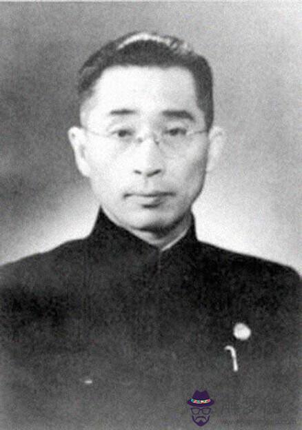 八字看男人夫妻宮桃花逢穿 八字看男人夫妻宮桃花逢穿