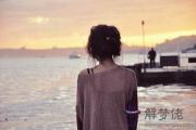 屬蛇的女人什麽時候最迷人