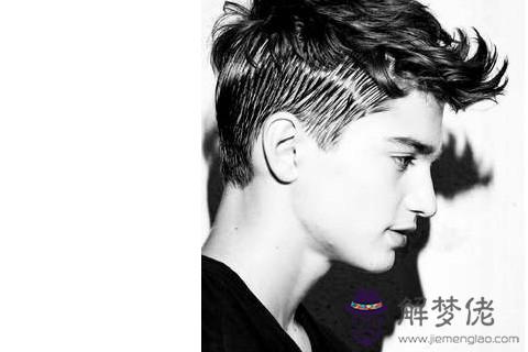 2021年天蝎座每月運勢1月運勢走向